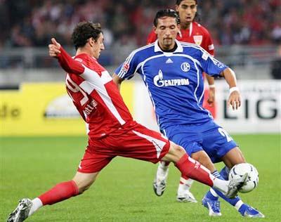 与他在场下 与他在场下